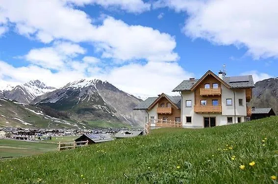 Chalet Paul Di Cantoni Mauro Livigno 0*,  Italy