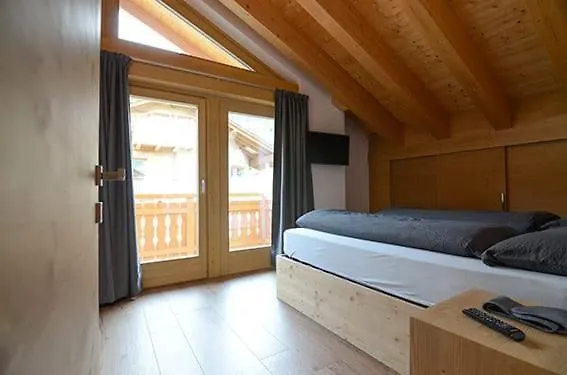 Chalet Paul Di Cantoni Mauro Livigno Italy