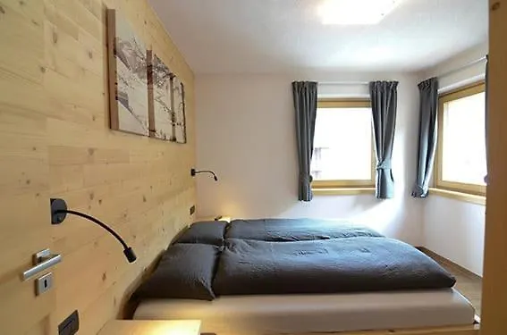 Chalet Paul Di Cantoni Mauro Livigno Apartment