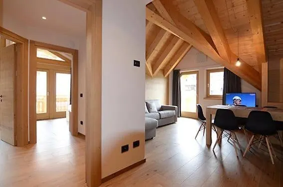 Chalet Paul Di Cantoni Mauro Livigno Apartment