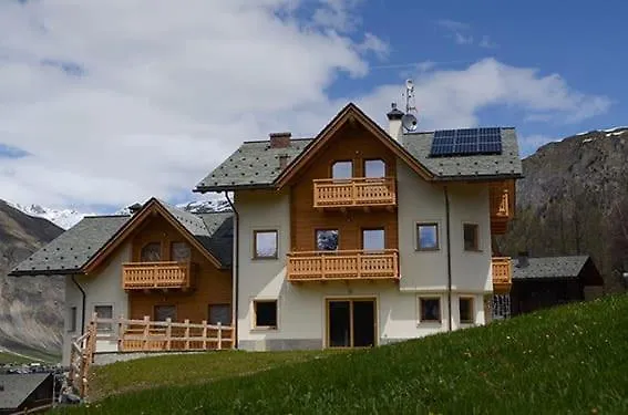 Apartment Chalet Paul Di Cantoni Mauro Livigno Italy