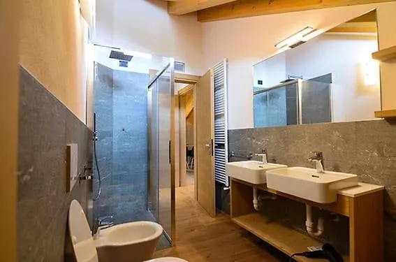 Apartment Chalet Paul Di Cantoni Mauro Livigno Italy
